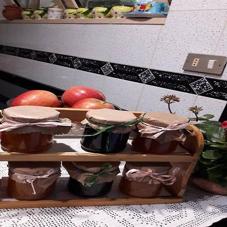 Bed And Breakfast Silvana Taranto Bagian luar foto