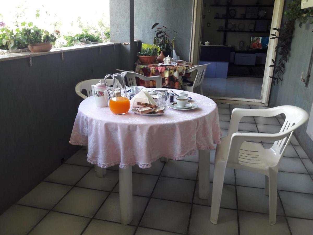 Bed And Breakfast Silvana Taranto Bagian luar foto